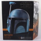 Star Wars The Black Series Electronic Helmet Mandalorian Death Watch Helmet Boxed Hasbro.