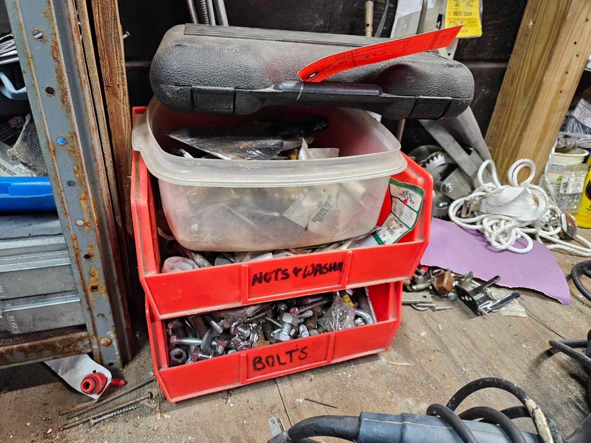Lot of assorted screws, bolts, cutting knives, surface anchors, contents of items on wall and - Image 4 of 6
