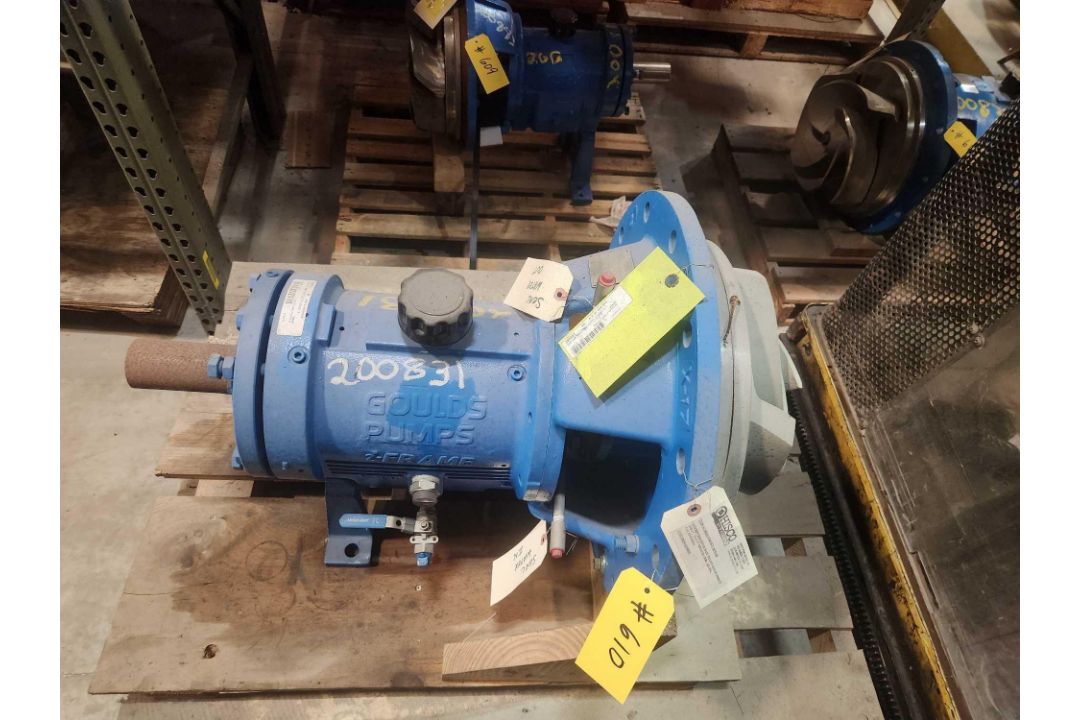 Goulds Pump - Image 1 of 2