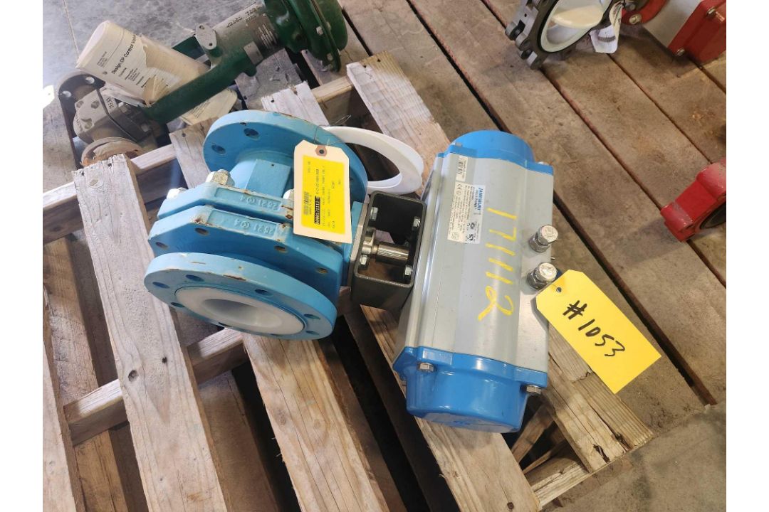 Jamesbury Ball Valve - Image 1 of 2
