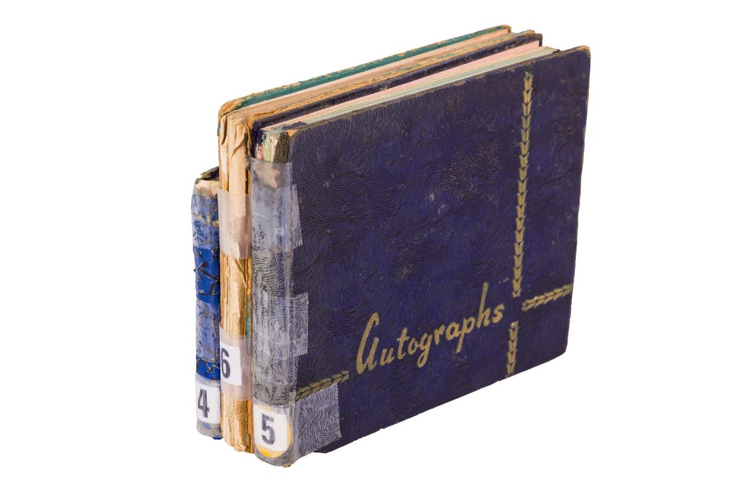 From a Gentleman's Collection. Autograph Albums Incl. Steve Martin - Image 8 of 8