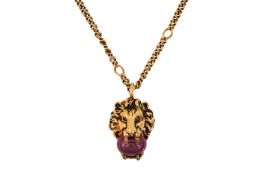 GUCCI | A LION HEAD SYNTHETIC STAR RUBY NECKLACE