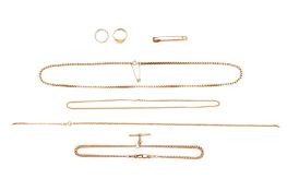 A COLLECTION OF JEWELLERY