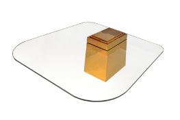 A CONTEMPORARY GLASS COFFEE TABLE