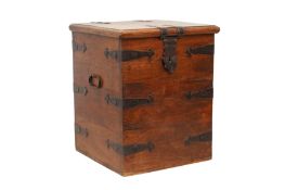 AN INDIAN SHEESHAM WOOD TRUNK, LATE 20TH 20TH CENTURY