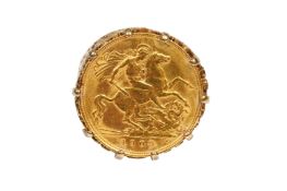 A HALF SOVEREIGN COIN RING, CIRCA 1975