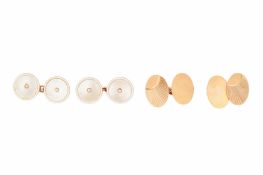 TWO PAIRS OF CUFFLINKS