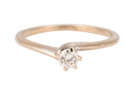A SINGLE-STONE DIAMOND RING