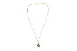 A SAPPHIRE PENDANT NECKLACE