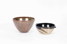 An Aylesford studio pottery bowl