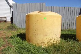 1600 Gal. Poly Water Tank