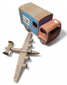 A vintage Tri-ang Horse Transporter, 46cm long; to