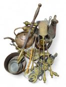 A quantity of assorted copper and brass including