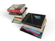 A quantity of books relating to Art Reference, Gla