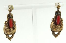 A pair of Victorian drop earrings, the hollow chan