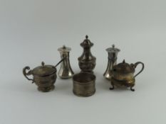 A small collection of mixed silver, comprising a p