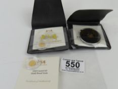 Elizabeth II 2020 Laurel £5 24ct gold 0.50g, anoth