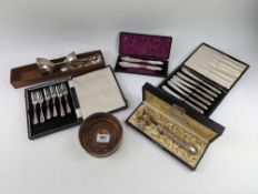 A cased set of silver handled butter knives, a sil