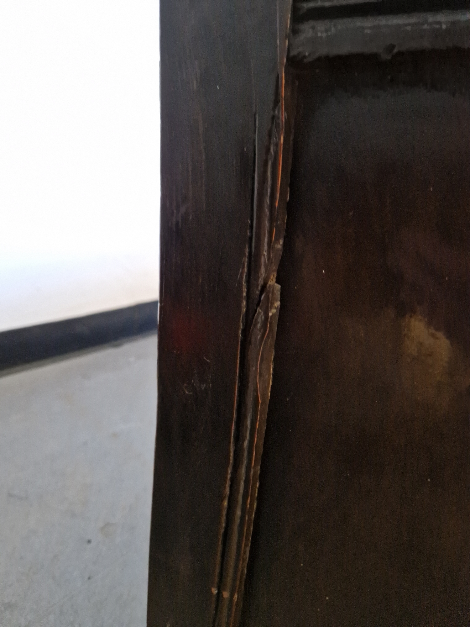 Antique oak coffer, the planked top with lunette frieze, the three-framed panel front scroll - Image 26 of 27