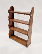 Late 19th/early 20th century mahogany wall-mounting waterfall bookshelf, four-tier, 88cm high x 61cm