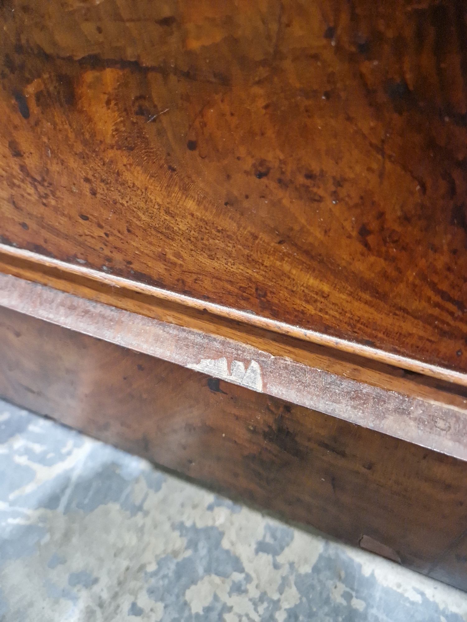 Victorian mahogany chest of drawers having a concealed frieze drawer, over three short and  three - Image 50 of 61