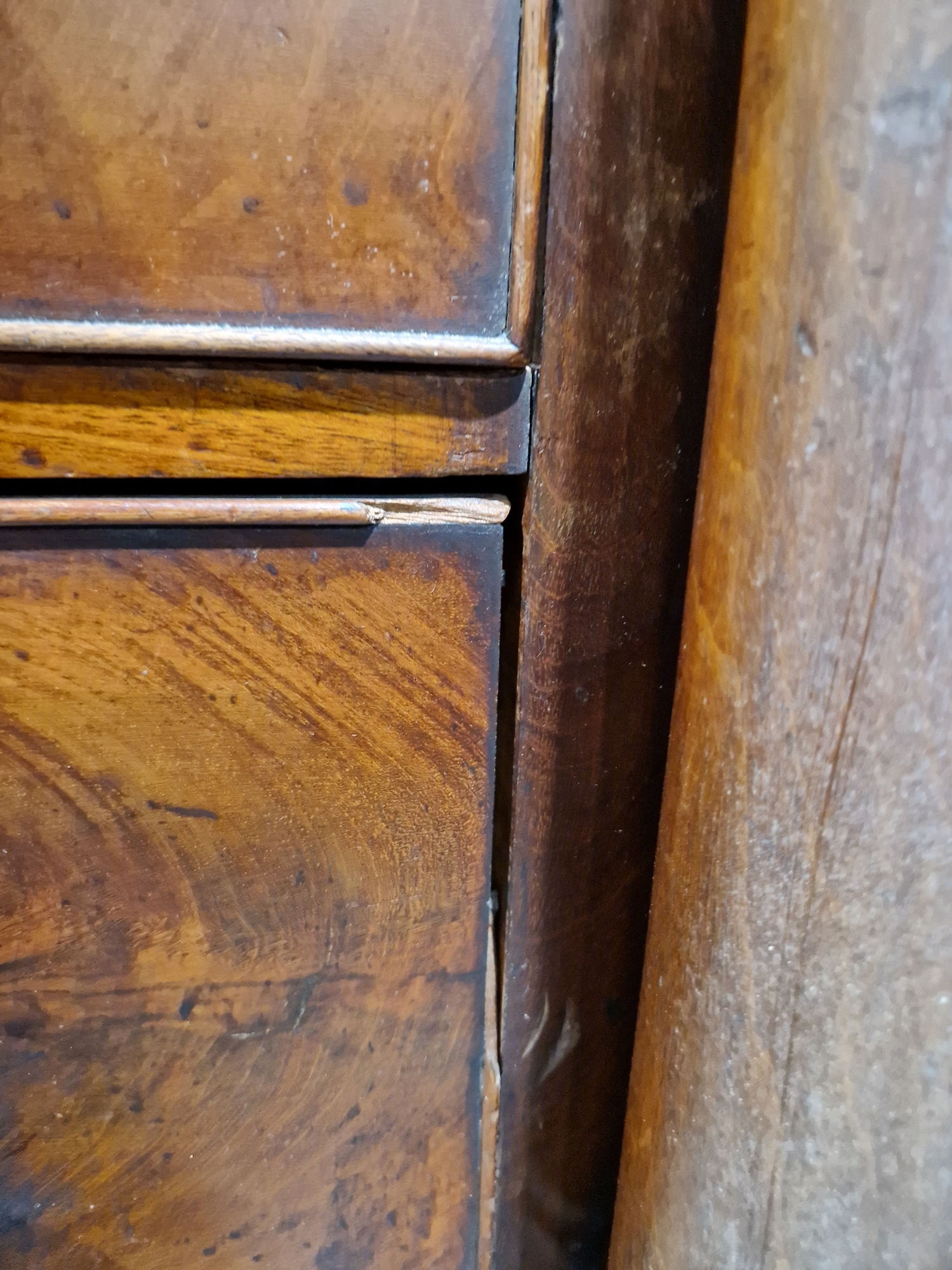 Victorian mahogany chest of drawers having a concealed frieze drawer, over three short and  three - Image 48 of 61