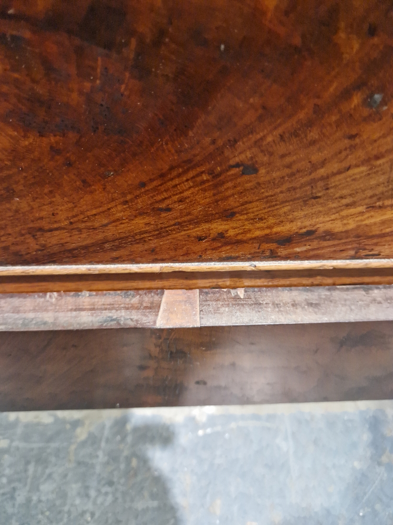 Victorian mahogany chest of drawers having a concealed frieze drawer, over three short and  three - Image 49 of 61