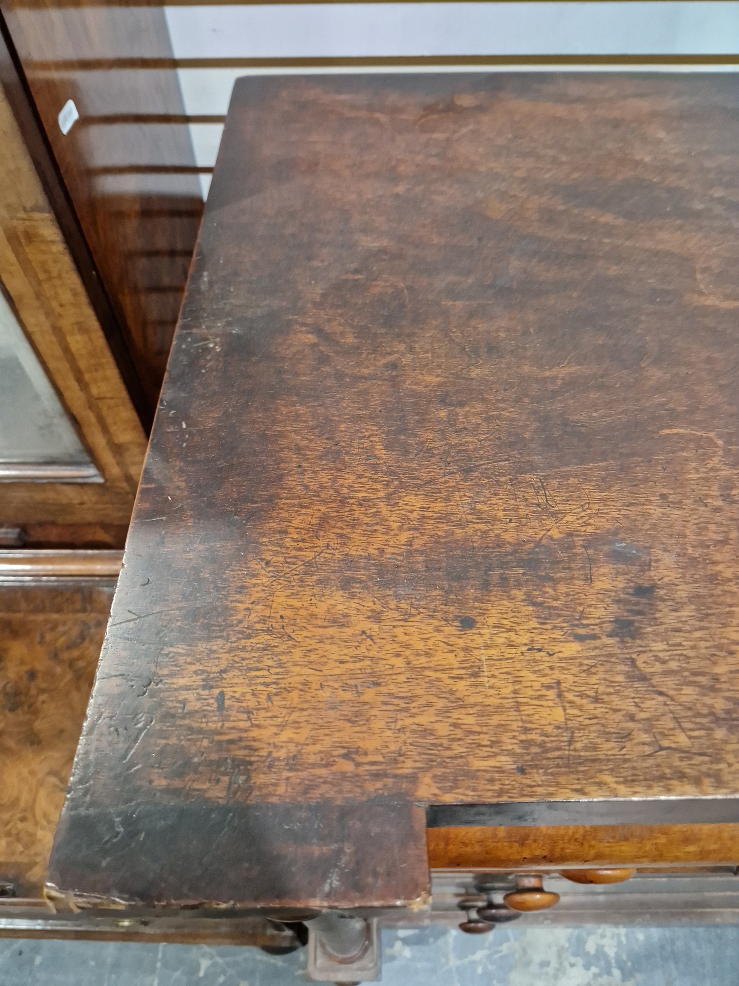 Victorian mahogany chest of drawers having a concealed frieze drawer, over three short and  three - Image 29 of 61