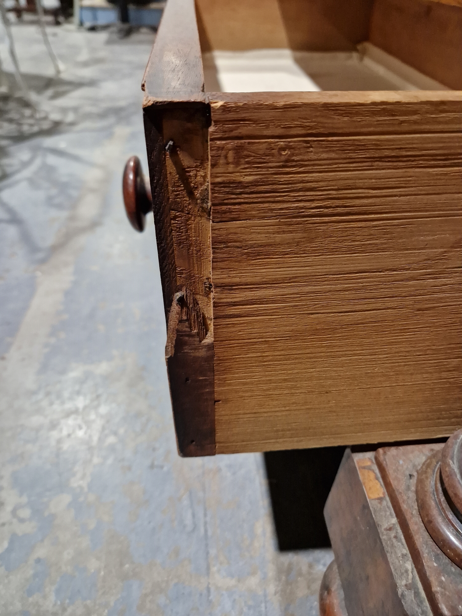 Victorian mahogany chest of drawers having a concealed frieze drawer, over three short and  three - Image 54 of 61