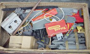 Quantity of model railway to include a TriAng station set, TriAng water tower, signal box,