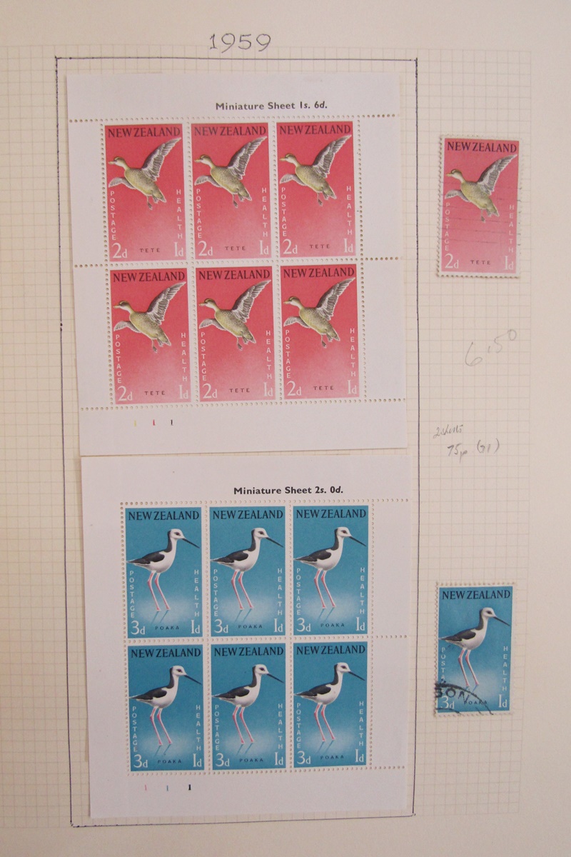 Blue Crown New Zealand stamp album, mainly KGVI/QEII, of mostly mint & used definitives & - Image 5 of 8