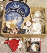 Royal Worcester Evesham pattern part service, a small quantity of Royal Copenhagen Christmas plates,