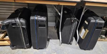 Eight hard luggage cases to include examples by Samsonite (8)