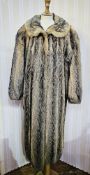 1980's wolf full-length lady's coat with balloon sleeves and side pockets  Condition Report There