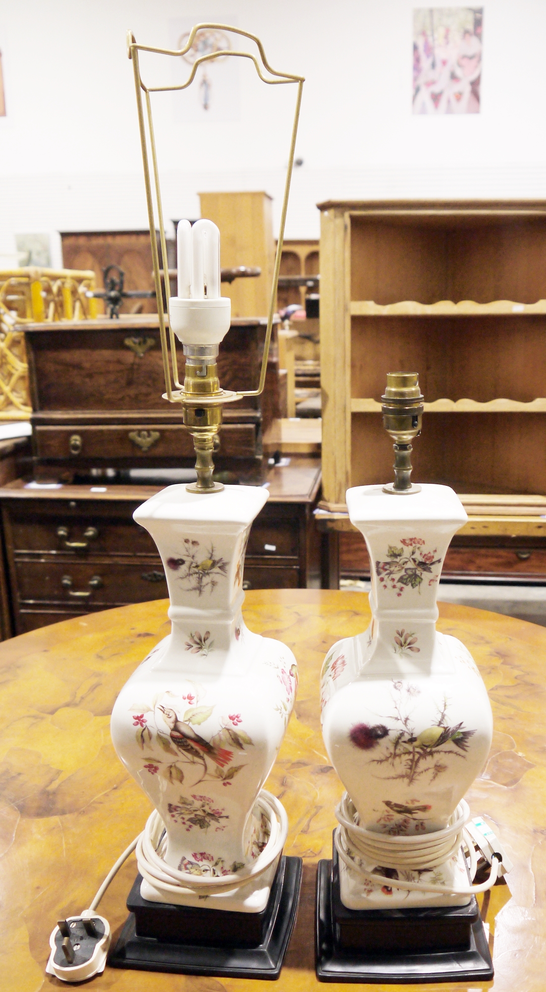 Pair of large baluster table lamps decorated with floral and bird patterns (2)