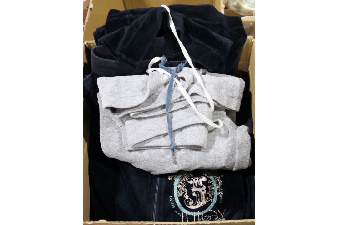 Designer leisure/active wear to include Juicy Couture, various lady's trousers to include Ralph - Image 3 of 4