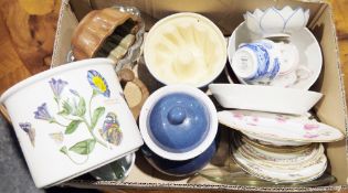 Wedgewood Candlelight tea service, a Portmerion Botanic garden plant pot, a sage green glazed