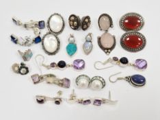 Quantity modern silver-coloured metal earrings, stone set and others