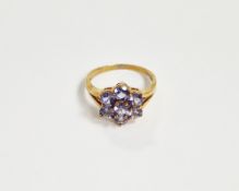 9ct gold and blue stone flowerhead cluster ring