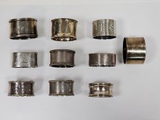 Pair of silver napkin rings, Sheffield 1938, of circular form with bead borders, a silver napkin