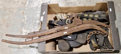 Vintage leather and brass-mounted horse bridle, horse brasses and other accessories  Condition