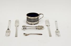 Late Victorian silver mustard pot, oval, straight-sided and trelliswork pierced, raised on four ball