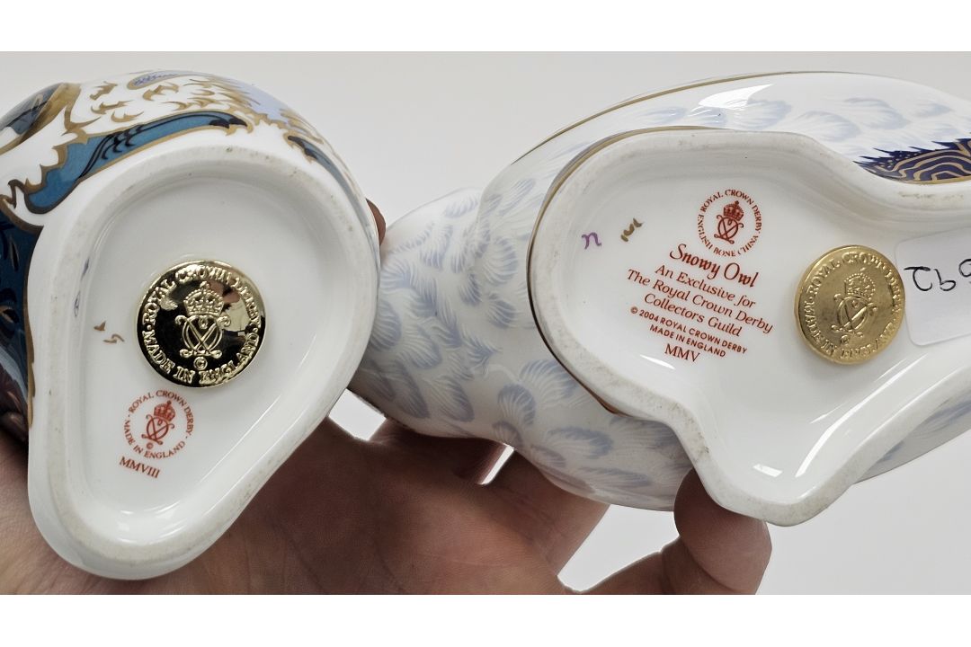 Four Royal Crown Derby bone china animal paperweights, comprising snowy owl, rockhopper penguin, - Image 3 of 4