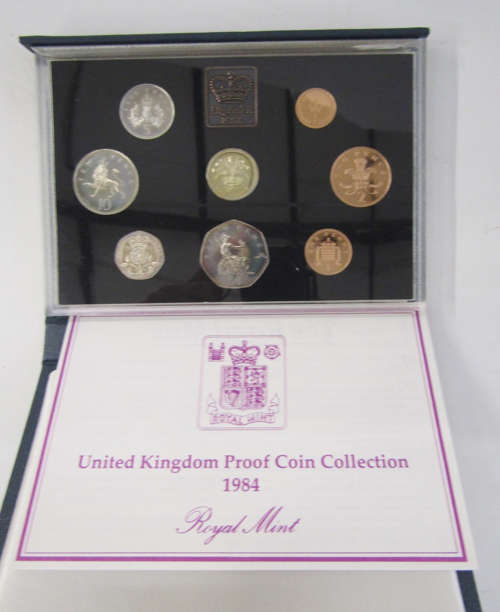 United Kingdom proof sets (5), 1983, 2 x 1984, 2 x 1985. - Image 4 of 5