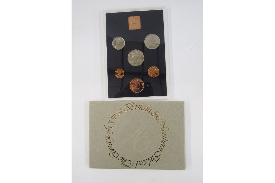 UK proof sets (8), dates 1972, 1976, 1977, 1975, 1976, 1974, most sets showing toning on lower - Image 1 of 8