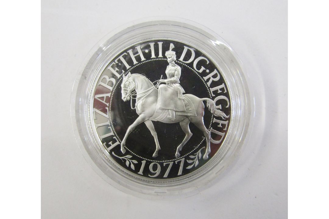 Proof silver coins, a collection of 4 silver Crowns, 1972 EP Crown, 1977 Silver Jubilee Crown, - Image 2 of 10