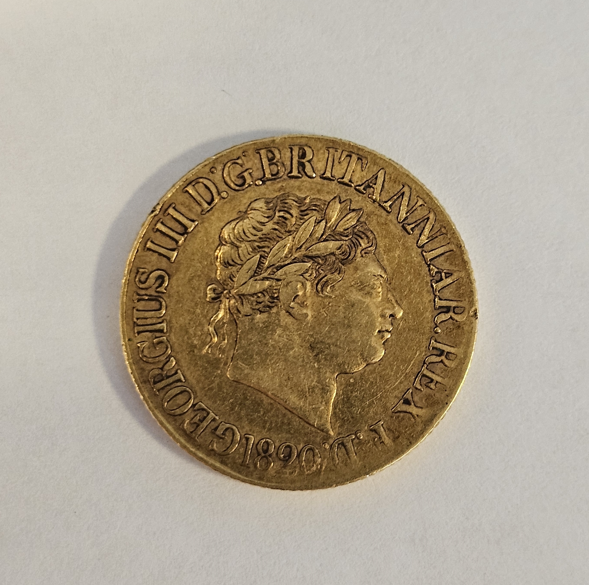 George III (1760-1820) sovereign, 1820, head right, date below, closed 2 rev St George and dragon - Image 2 of 2