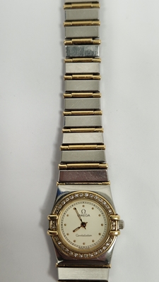 Lady's Omega Constellation wristwatch, gold and stainless steel, the circular dial with raised dot - Image 3 of 10