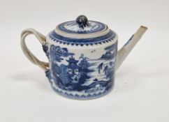 Chinese export blue and white cylindrical teapot and cover, circa 1780, transfer printed in blue
