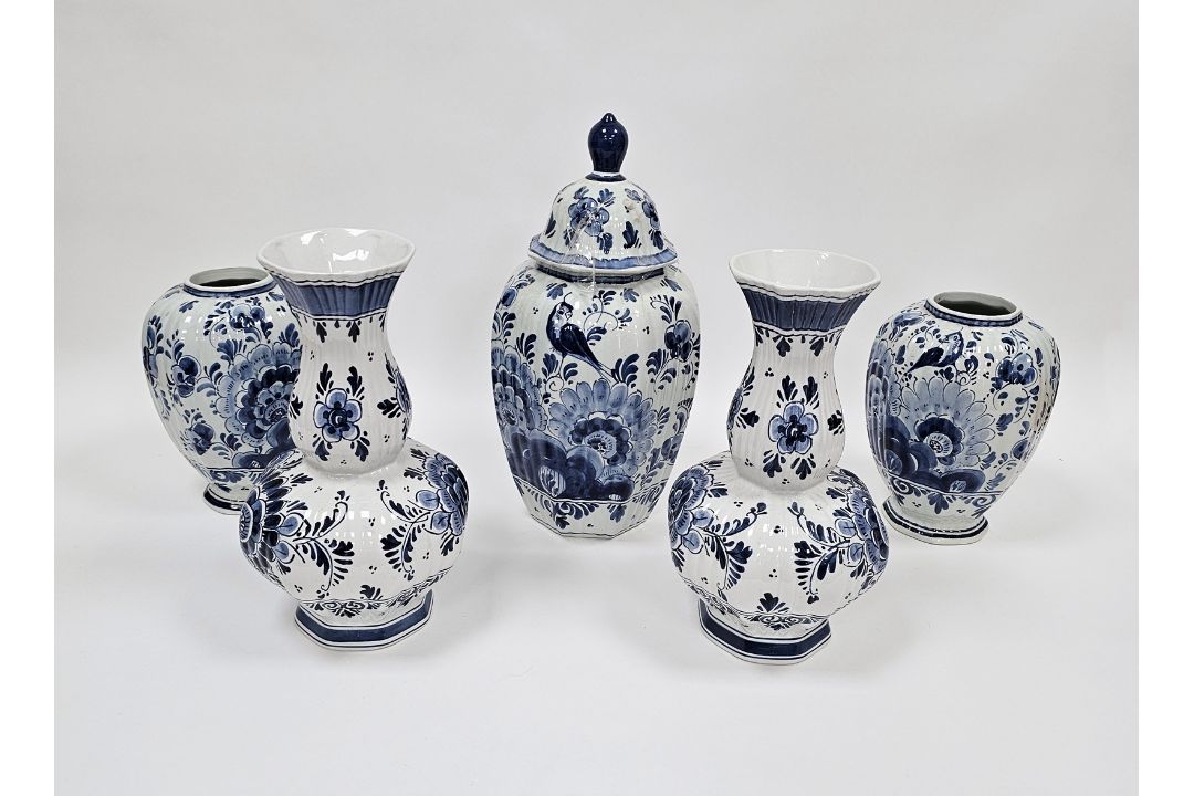 20th century Dutch Delft assembled five vase garniture, blue pattern no.246, Delft Holland & crown - Image 1 of 4